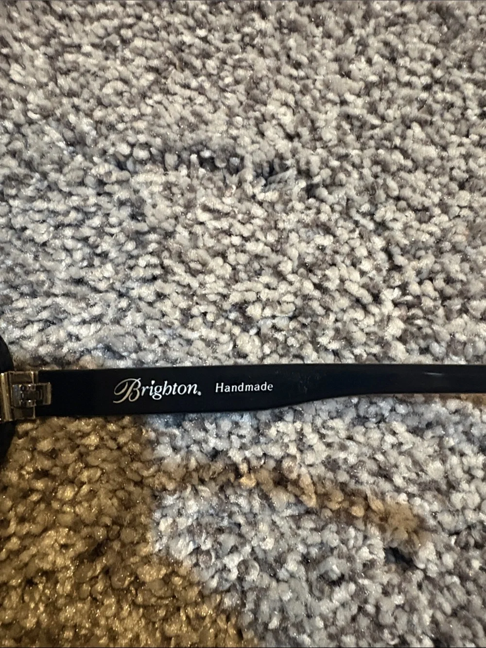 Women’s Brighton Meridian Oval Sunglasses - Classic Everyday Style